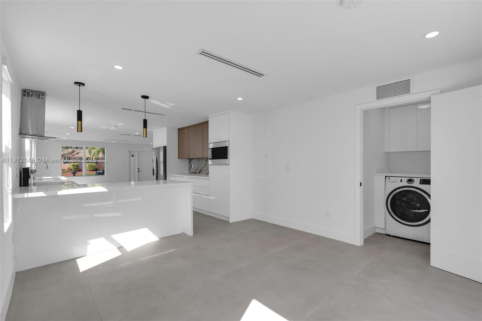 4010 Greenwood Ave West Palm Beach, FL 33407