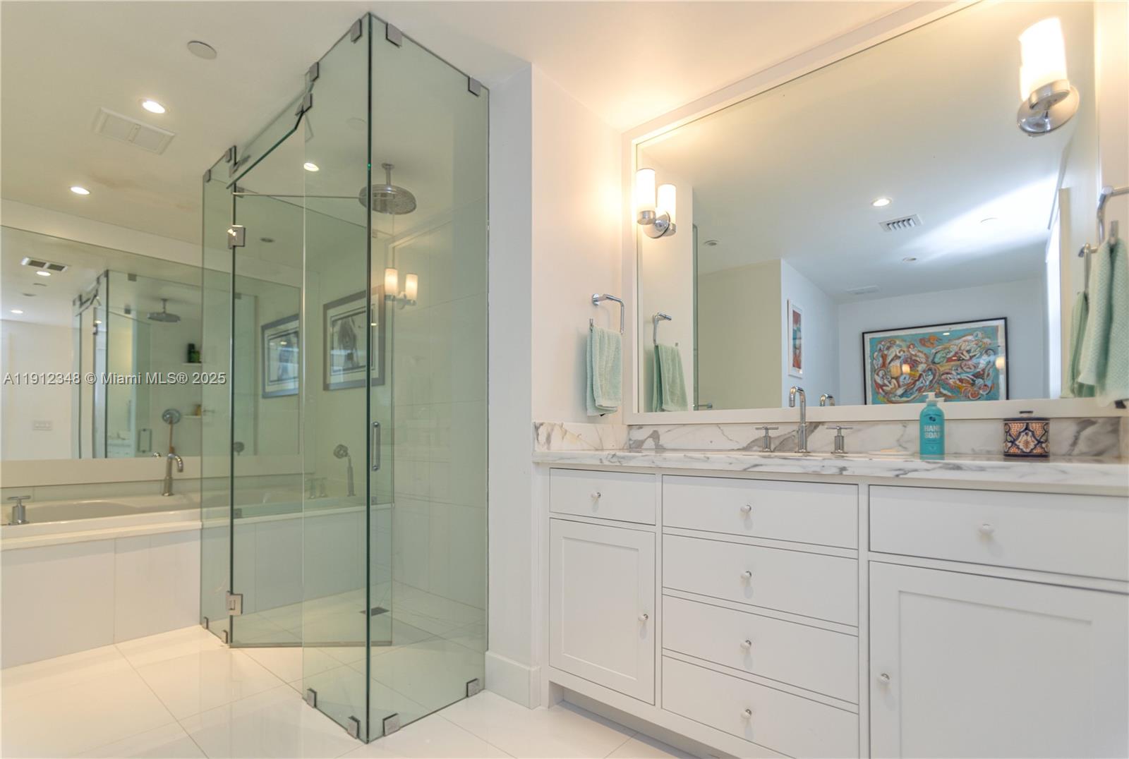 520 West Ave #1102 Miami Beach, FL 33139