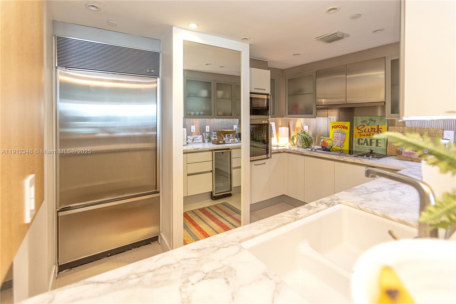 520 West Ave #1102 Miami Beach, FL 33139