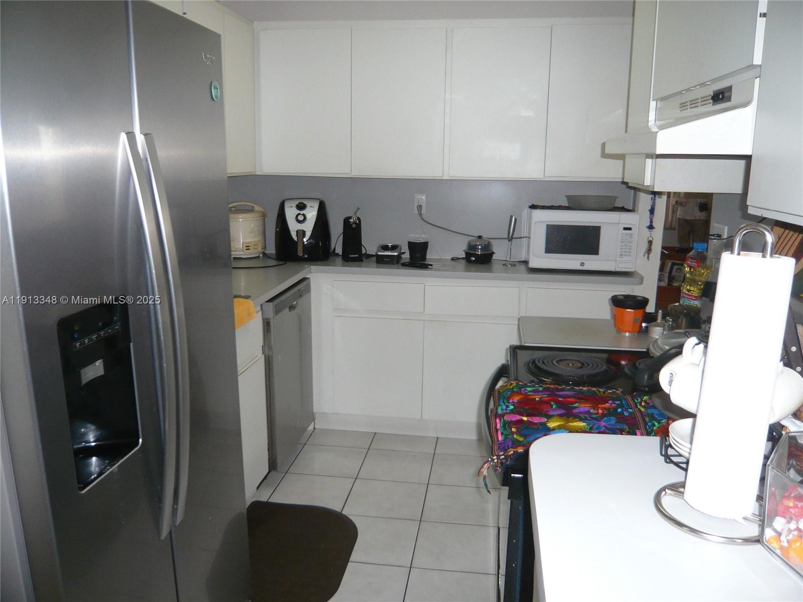 55 SW 62nd Ct Miami, FL 33144