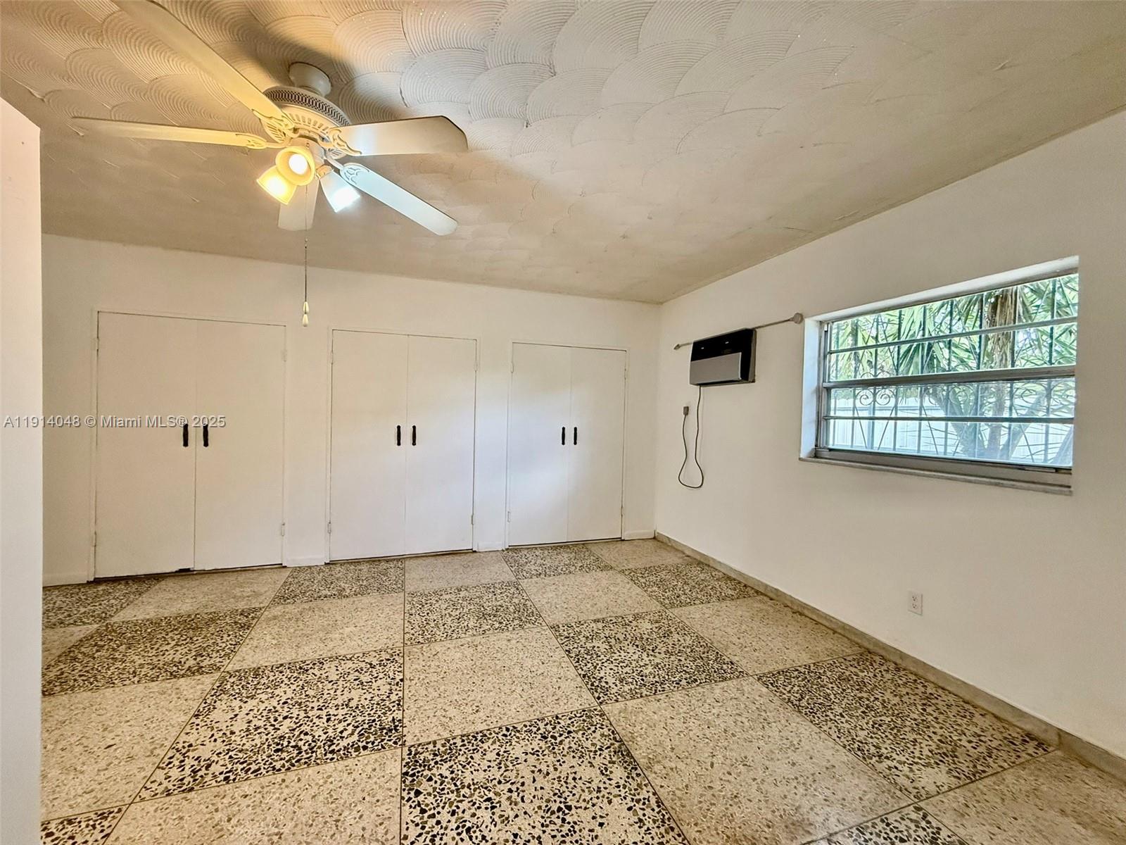 3000 NW 5th St Miami, FL 33125