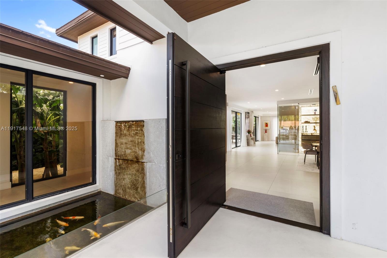 710 S Shore Dr Miami Beach, FL 33141