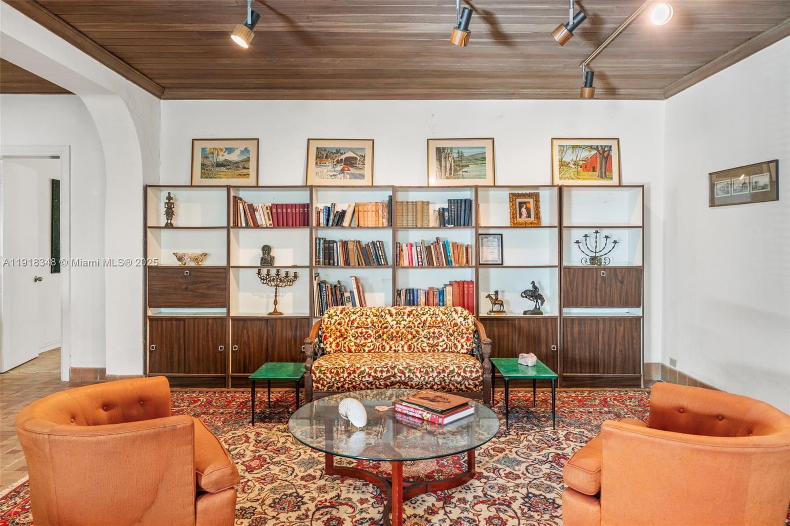 3586 Flamingo Dr Miami Beach, FL 33140