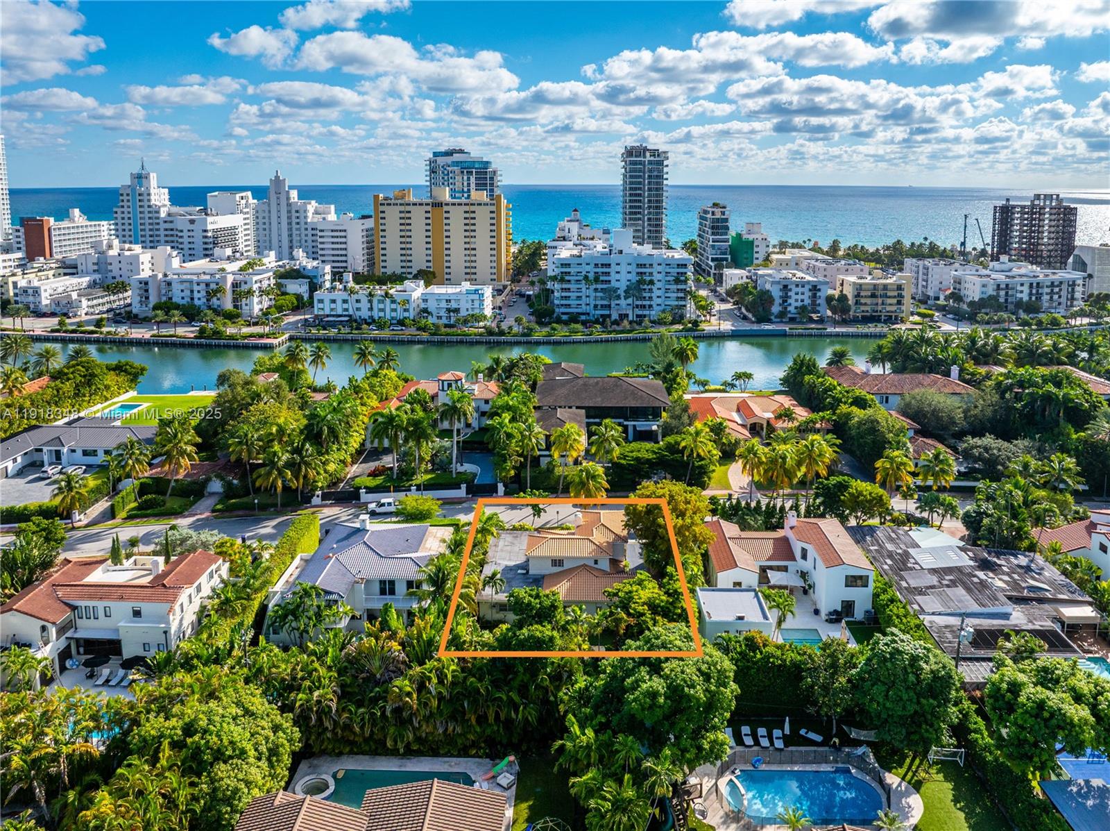 3586 Flamingo Dr Miami Beach, FL 33140