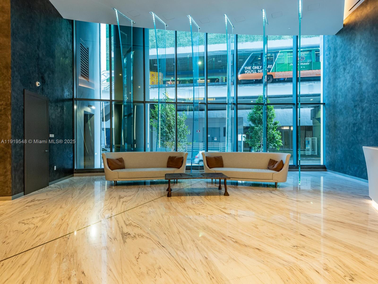 1000 Brickell Plz #3207 Miami, FL 33131