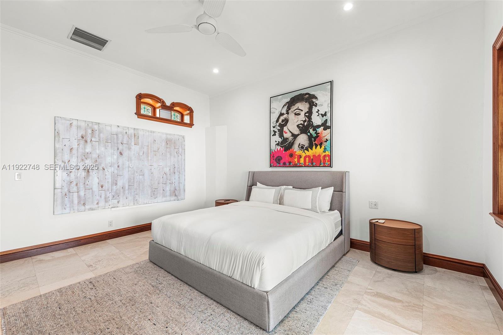 432 S Hibiscus Dr Miami Beach, FL 33139