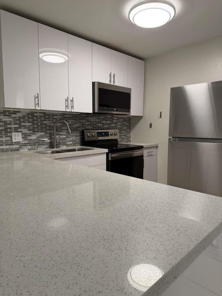 13787 SW 66th St #255D