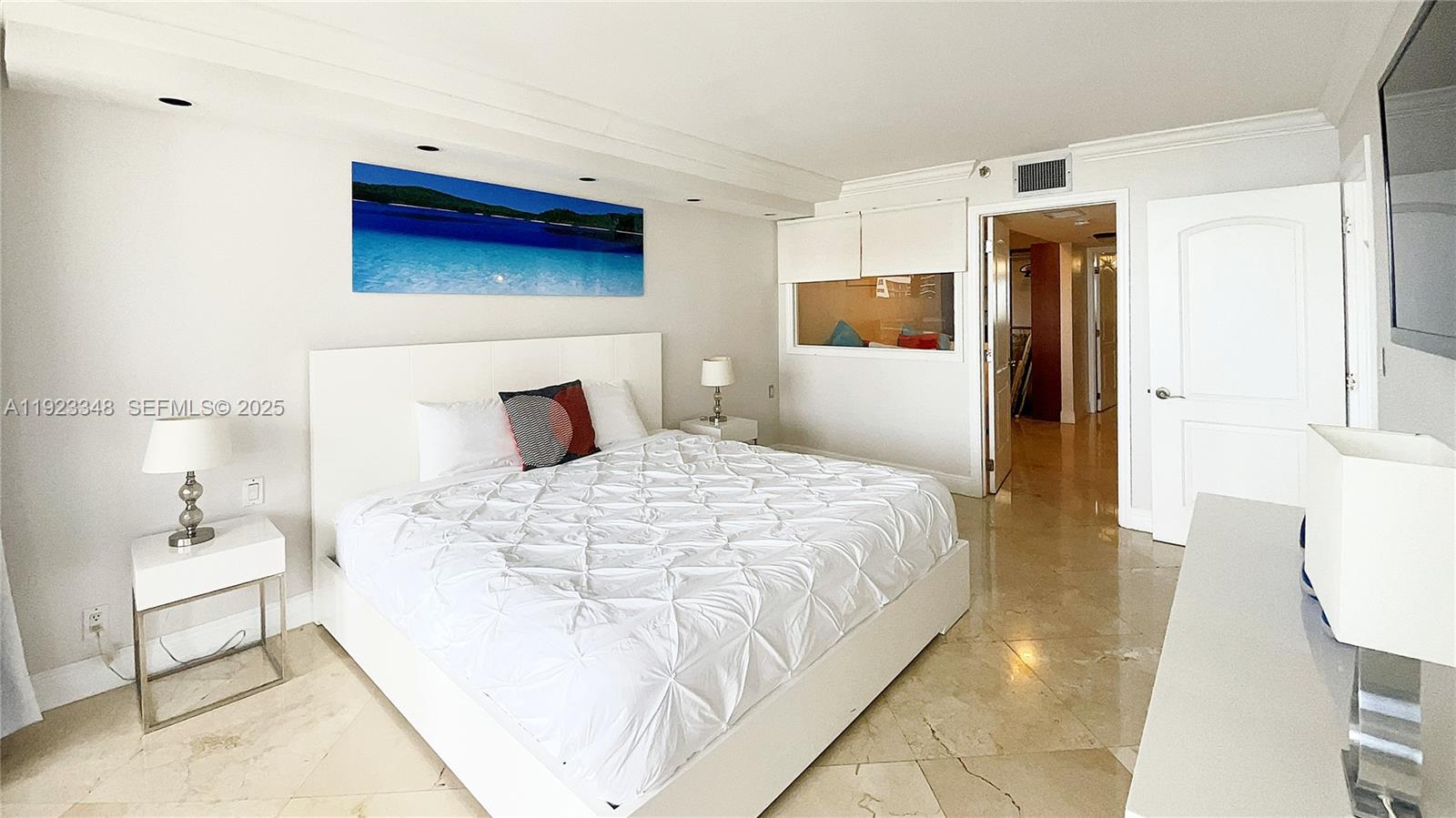 1717 N Bayshore Dr #D-3937 Miami, FL 33132