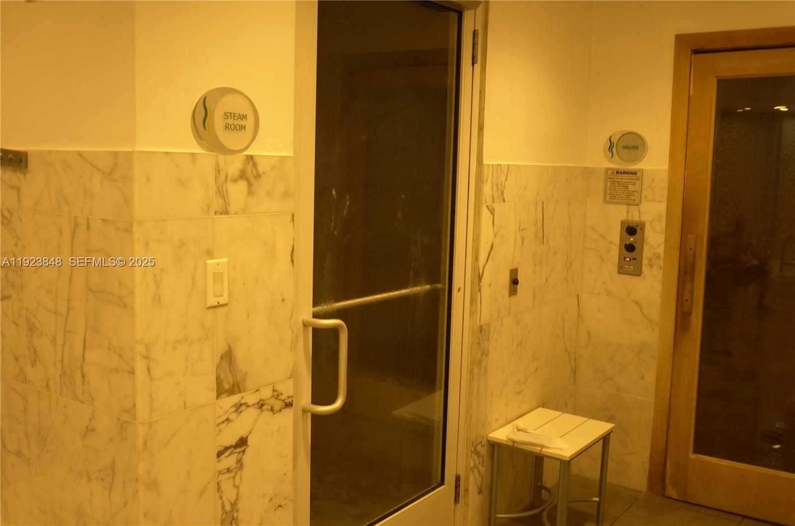 253 NE 2nd St #908 Miami, FL 33132