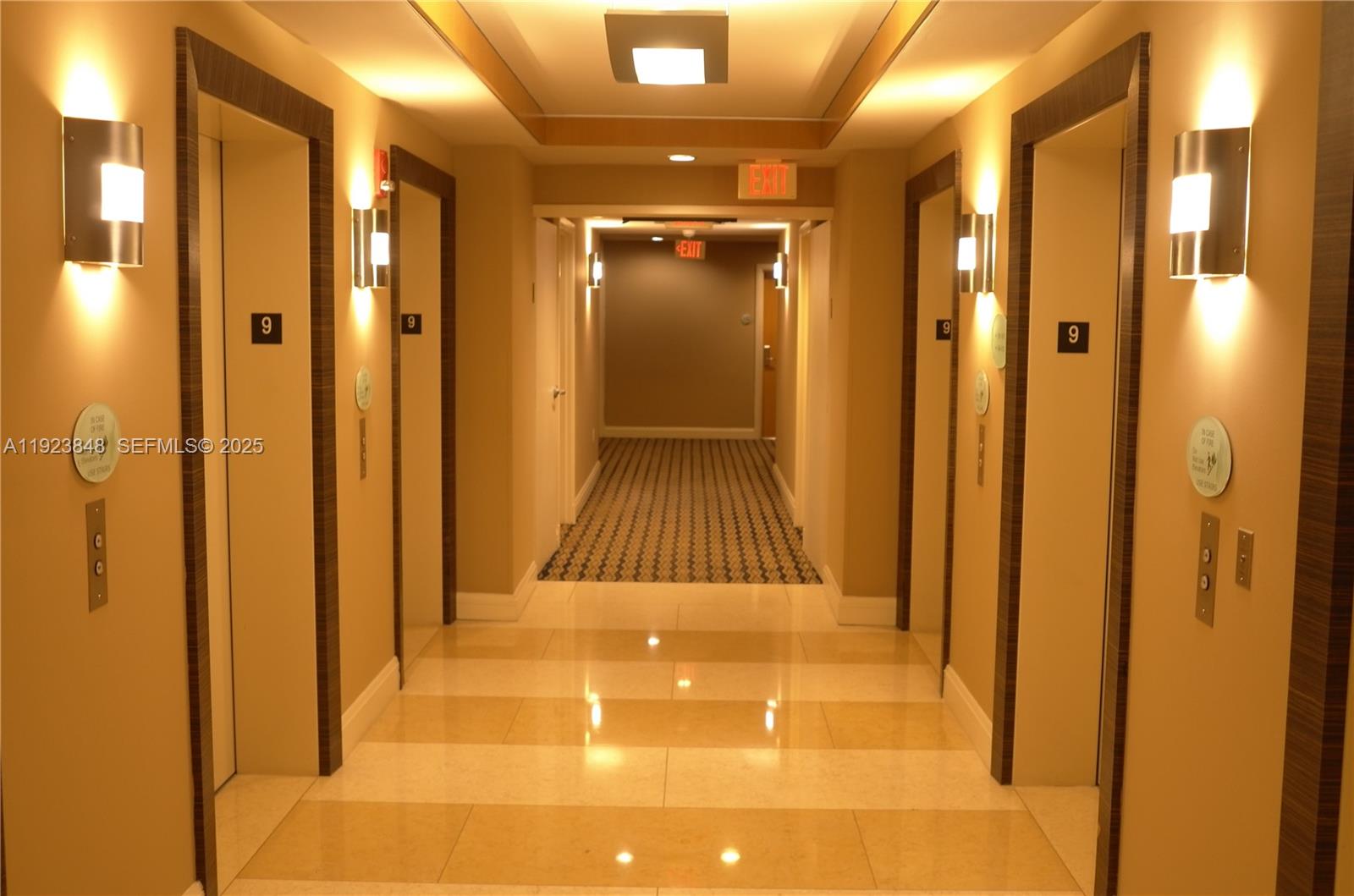 253 NE 2nd St #908 Miami, FL 33132