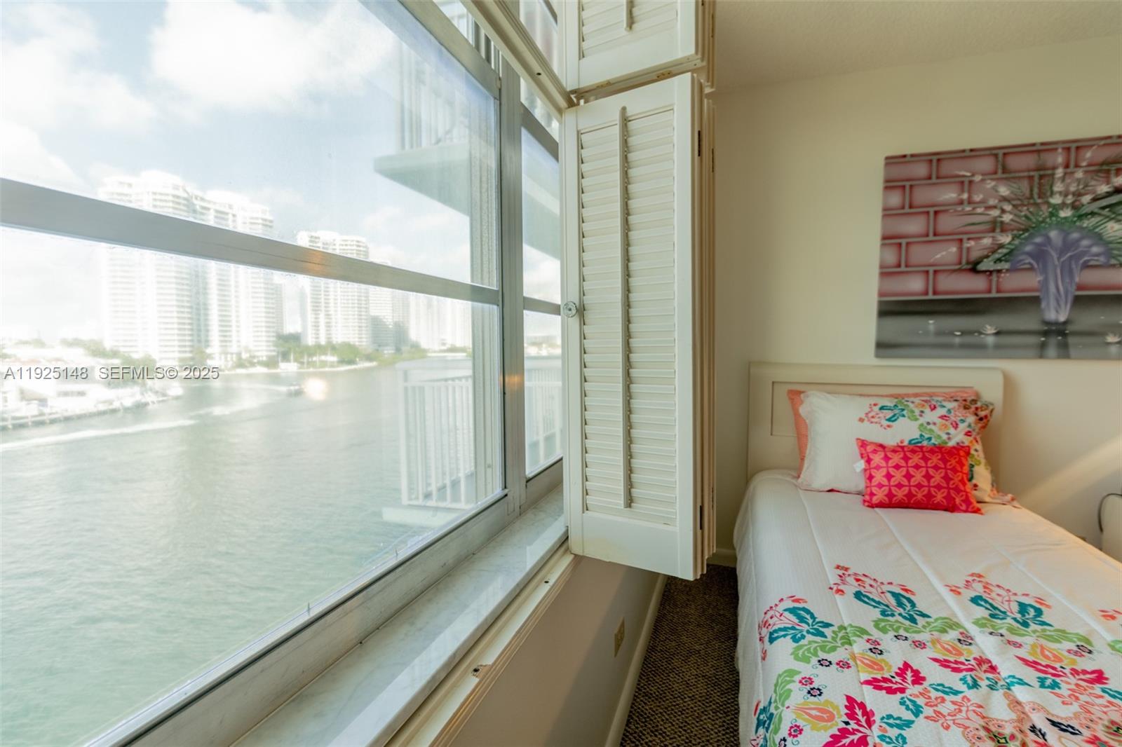 image Winston Towers 50036