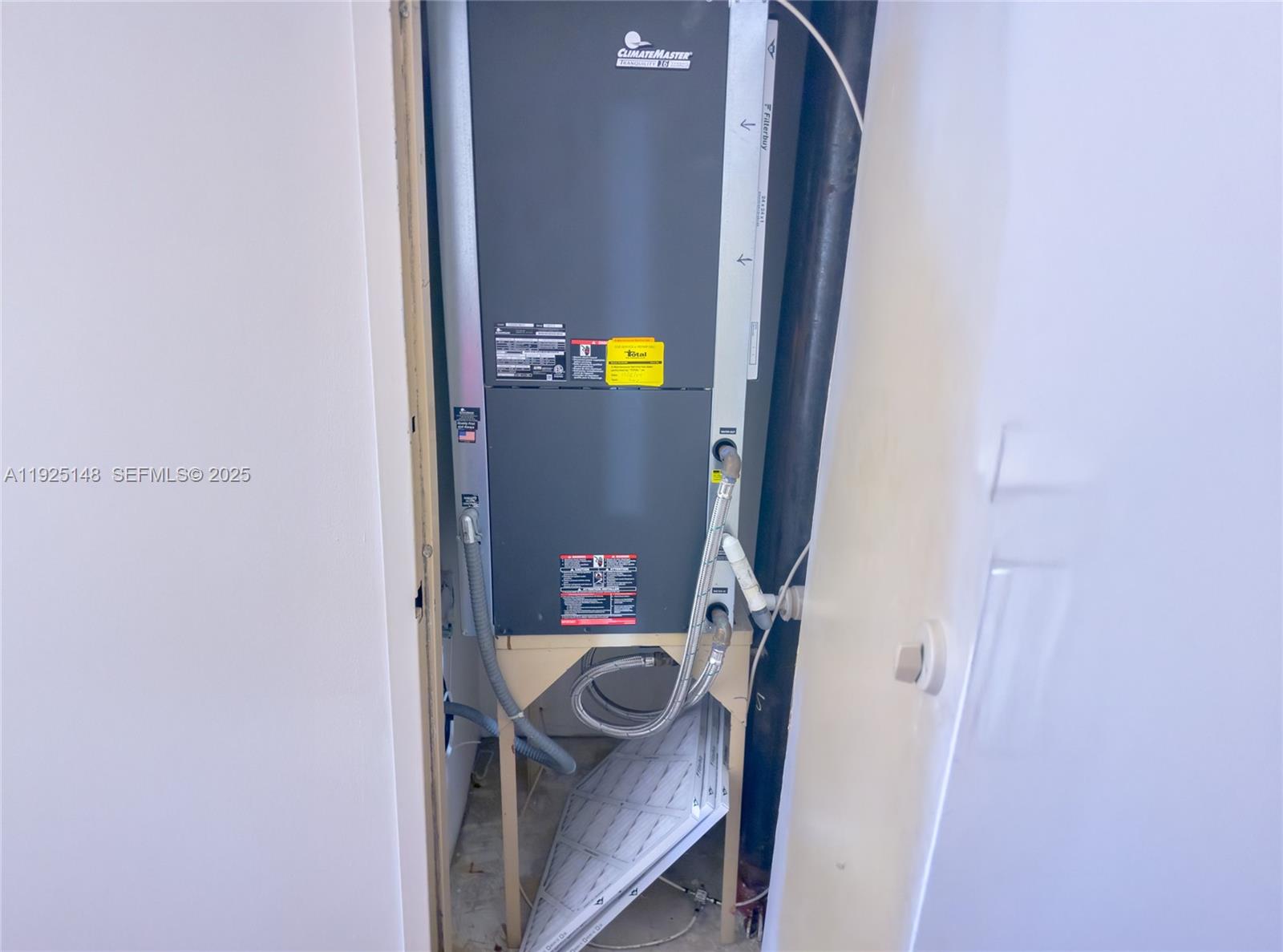 image Winston Towers 50041