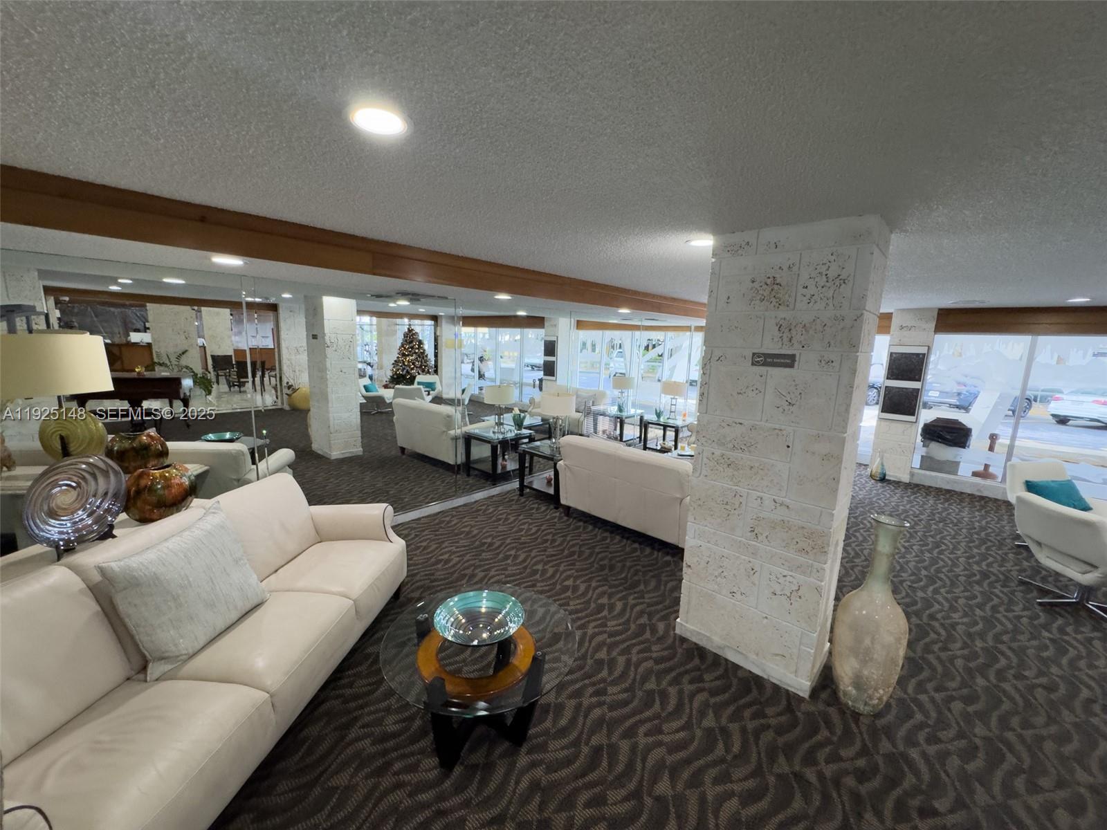 image Winston Towers 50052