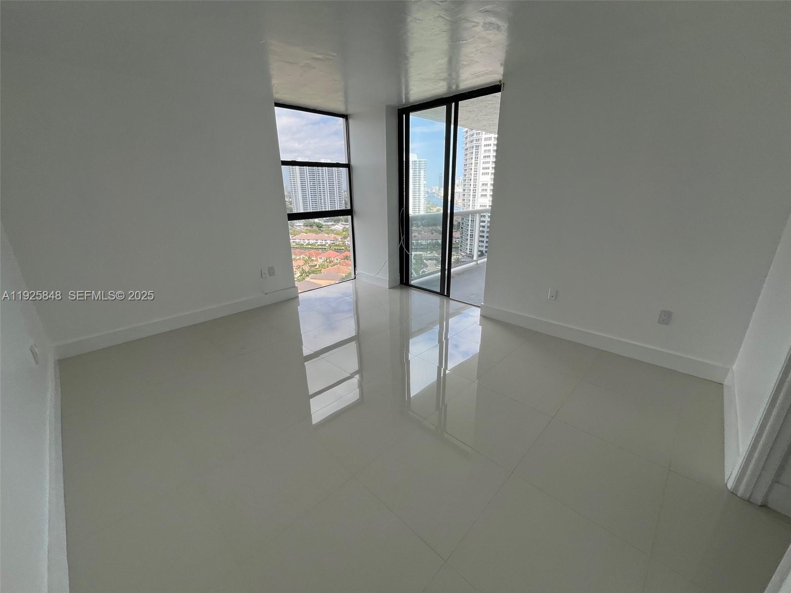 20505 E Country Clb Dr #2132 Aventura, FL 33180