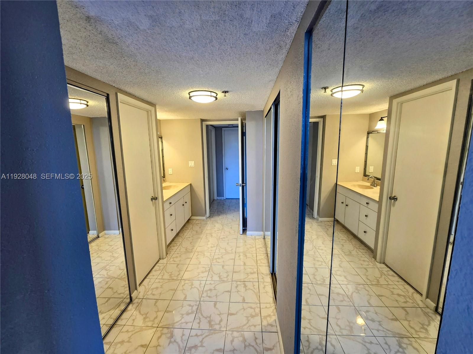 20505 E Country Clb Dr #138 Aventura, FL 33180