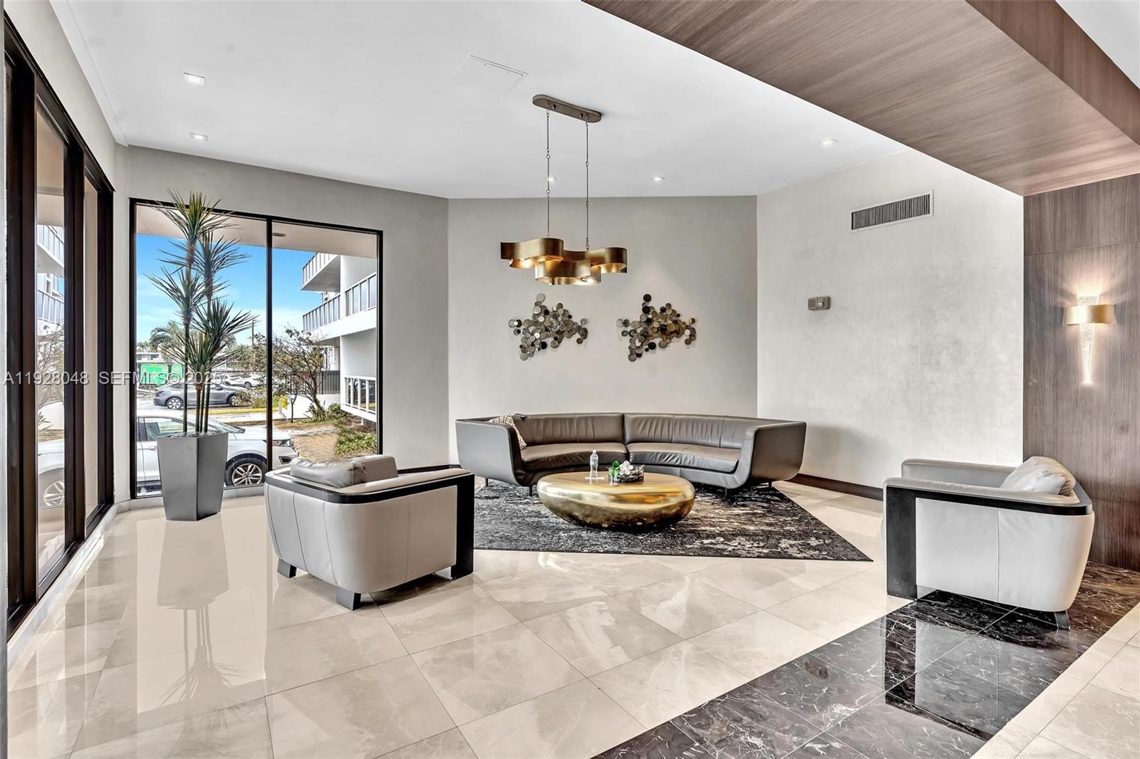 20505 E Country Clb Dr #138 Aventura, FL 33180