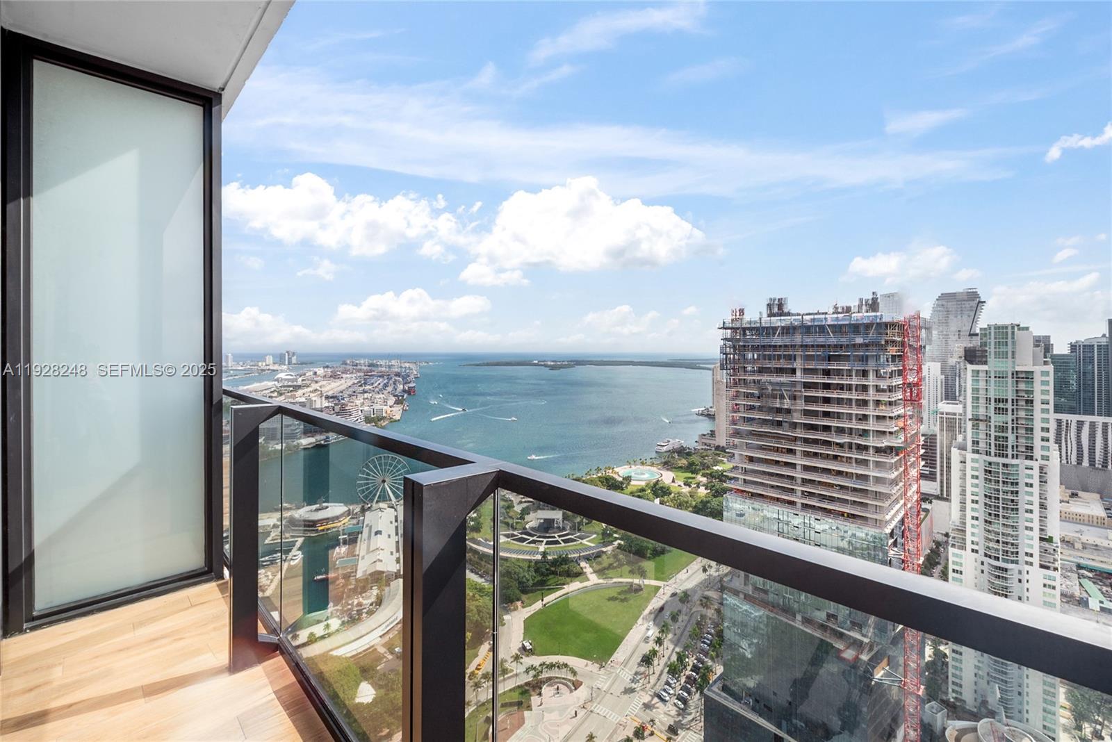 398 NE 5th St #4616 Miami, FL 33132