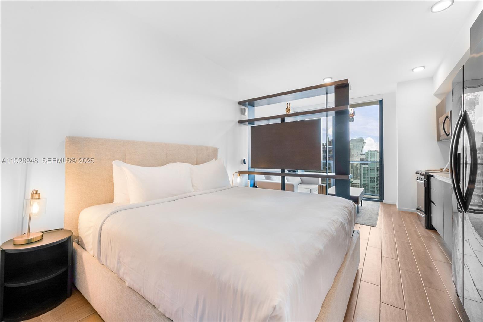 398 NE 5th St #4616 Miami, FL 33132