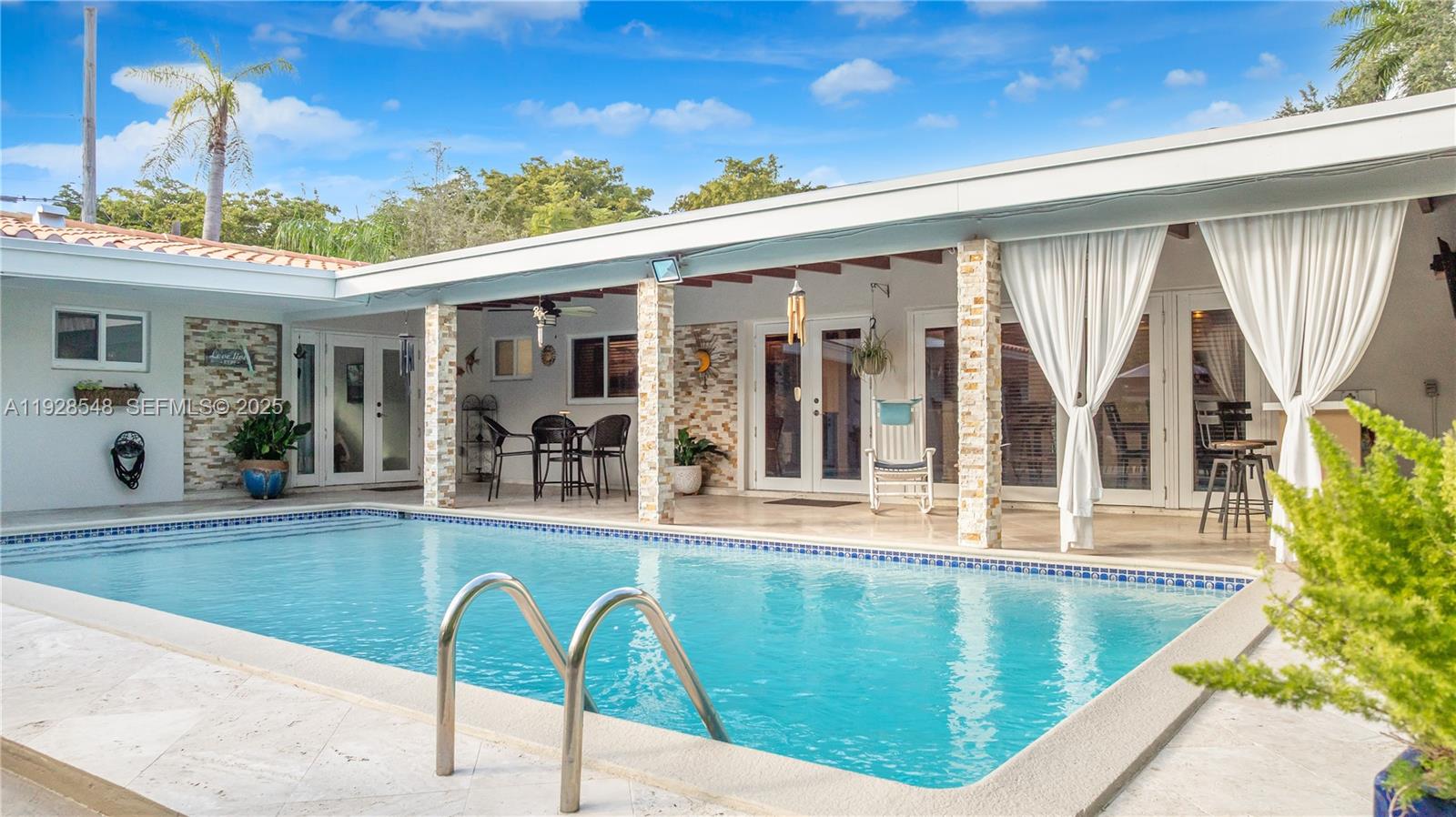 360 Menores Ave Coral Gables, FL 33134