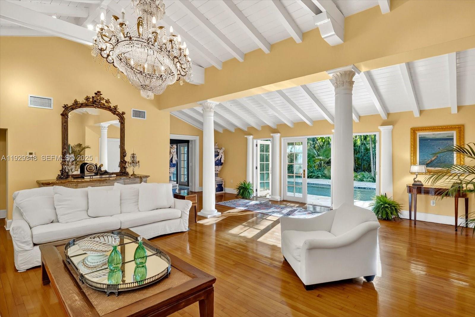 4190 Ingraham Hwy Miami, FL 33133