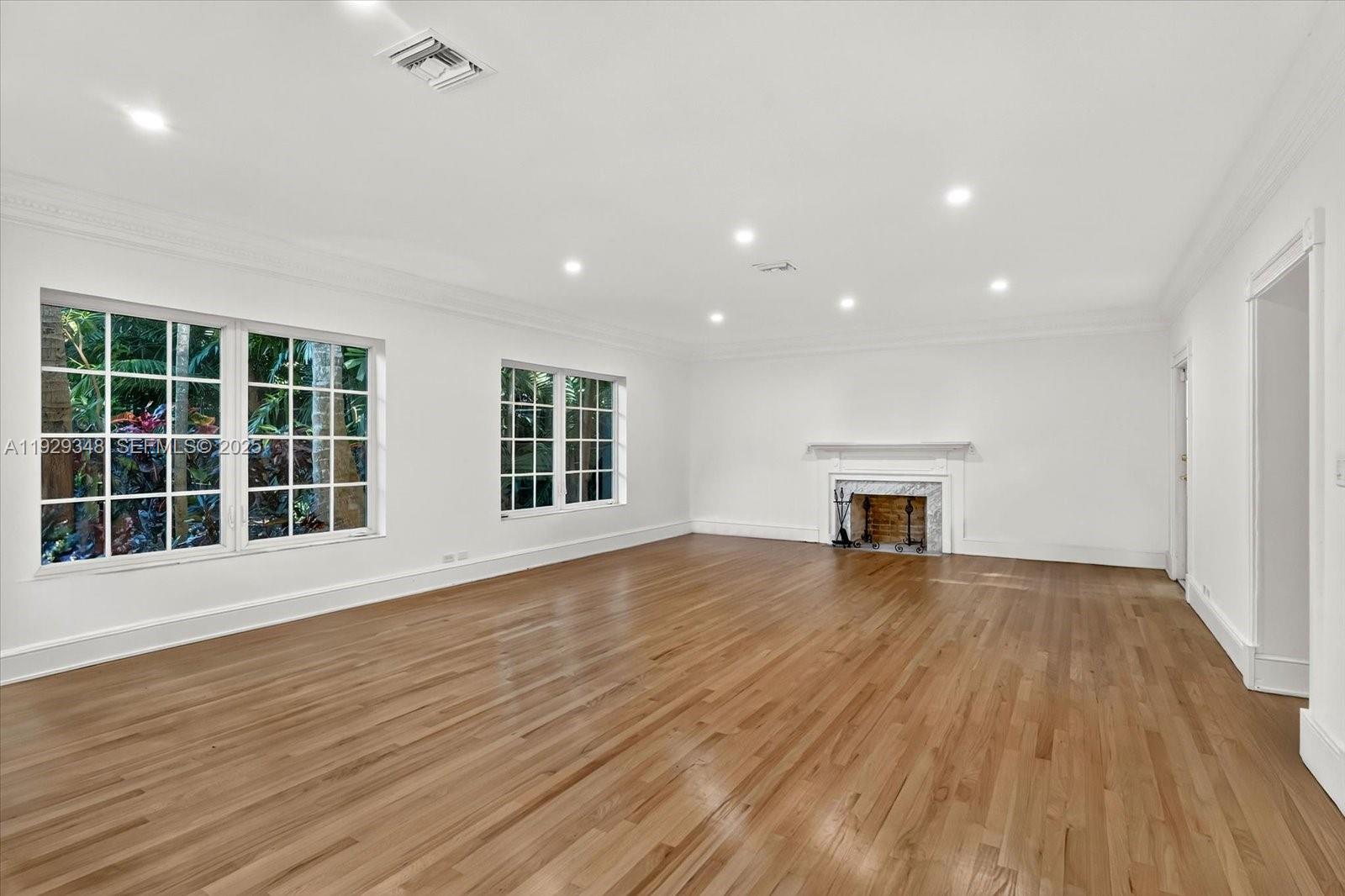 4190 Ingraham Hwy Miami, FL 33133