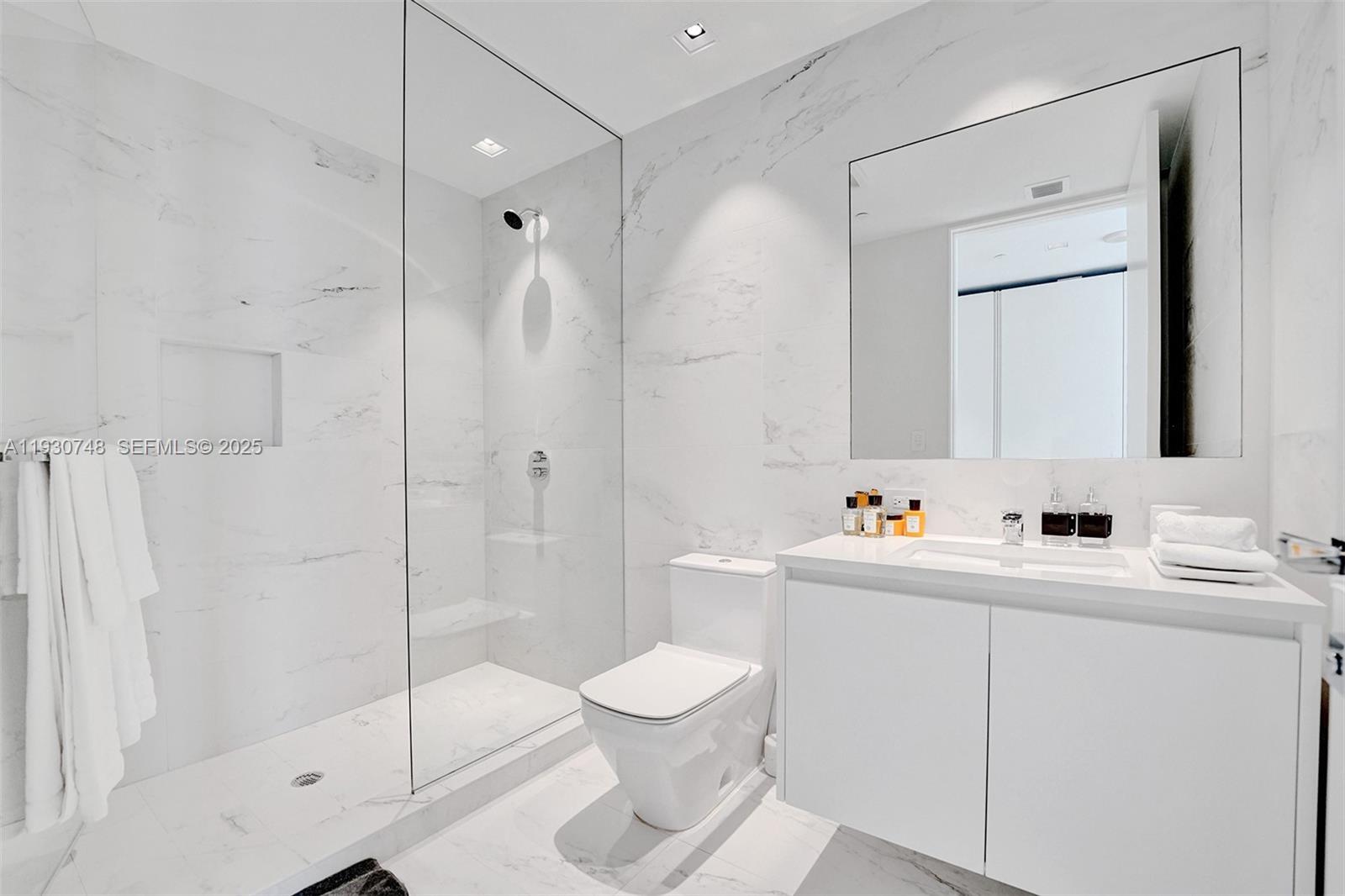 image One Thousand Museum17