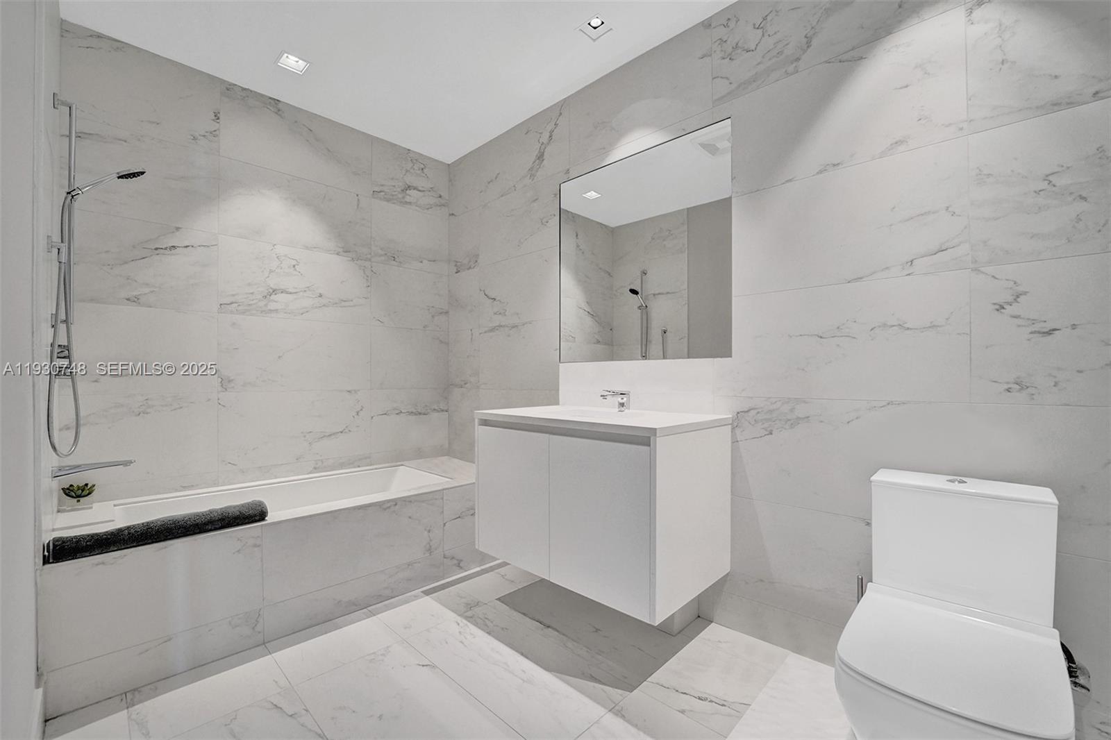 image One Thousand Museum19