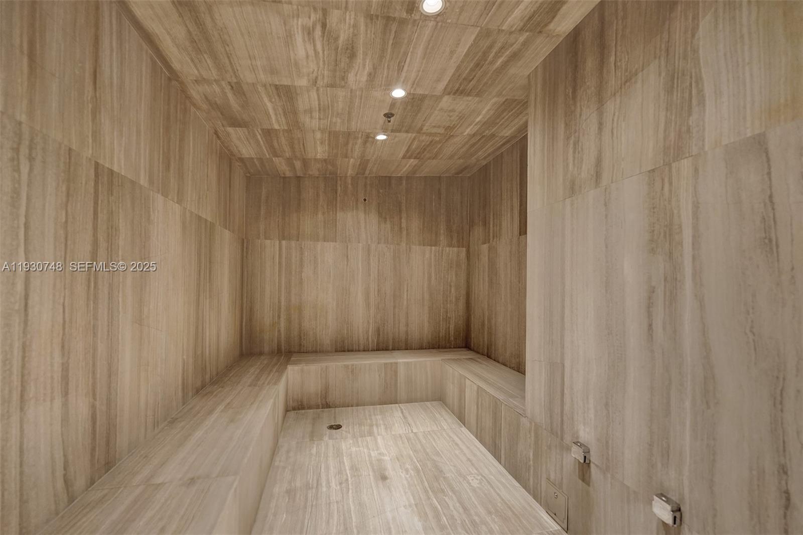 image One Thousand Museum38