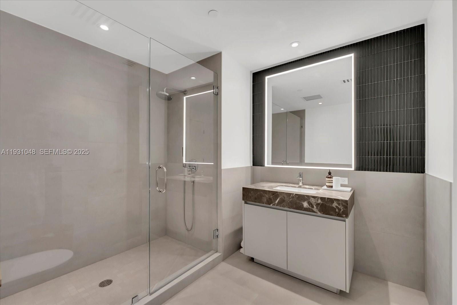 501 West Ave #3405 Miami Beach, FL 33139