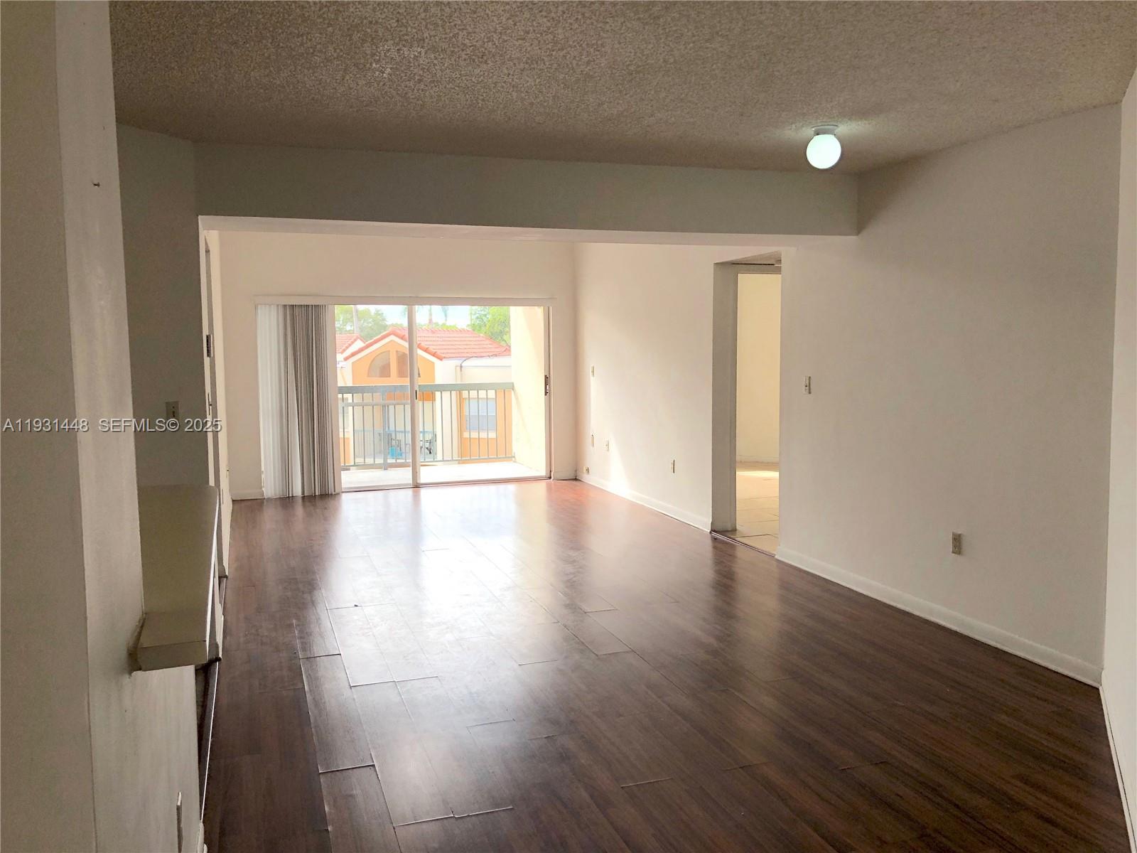 6280 NW 186th St #311 Hialeah, FL 33015