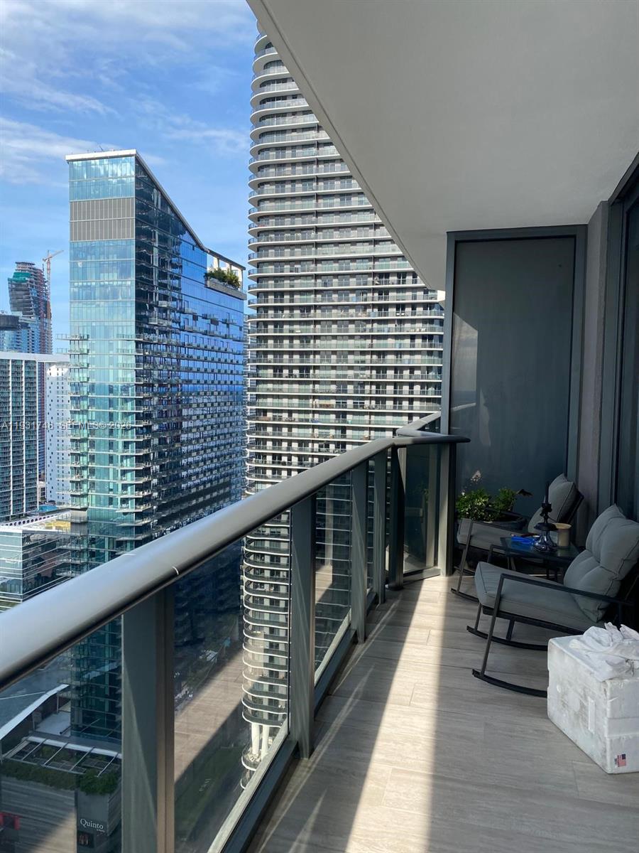 image Brickell Heights West6