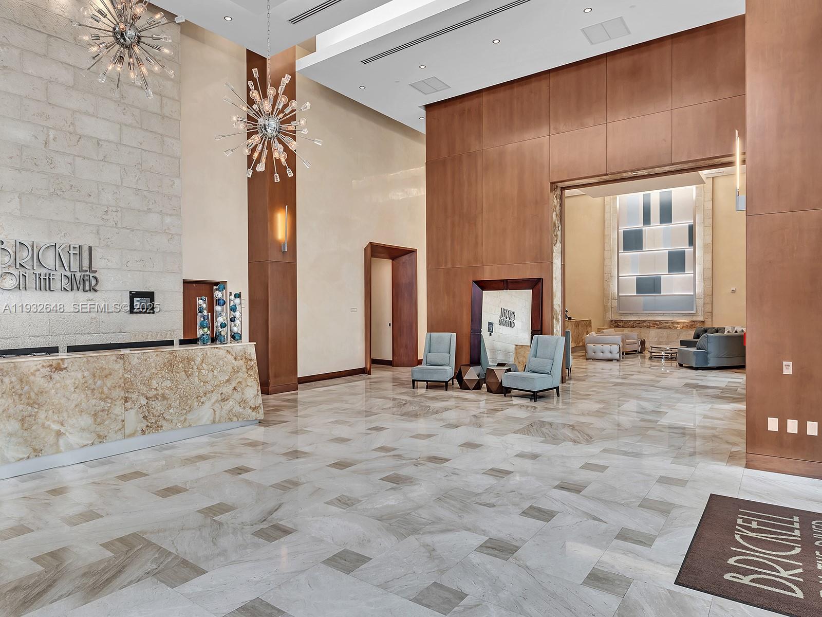 image Brickell on the River North34