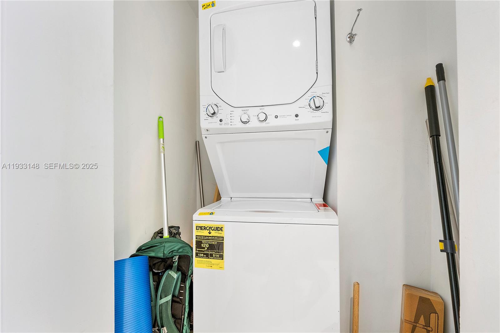 image Brickell Ten13