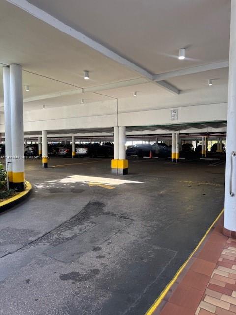 2750 NE 183rd St #1012 Aventura, FL 33160