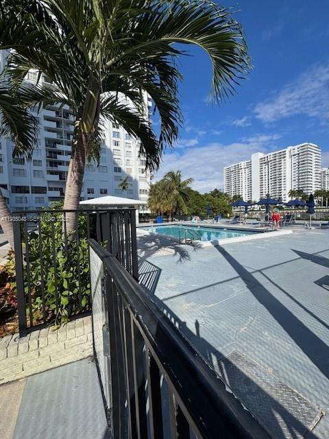 2750 NE 183rd St #1012 Aventura, FL 33160