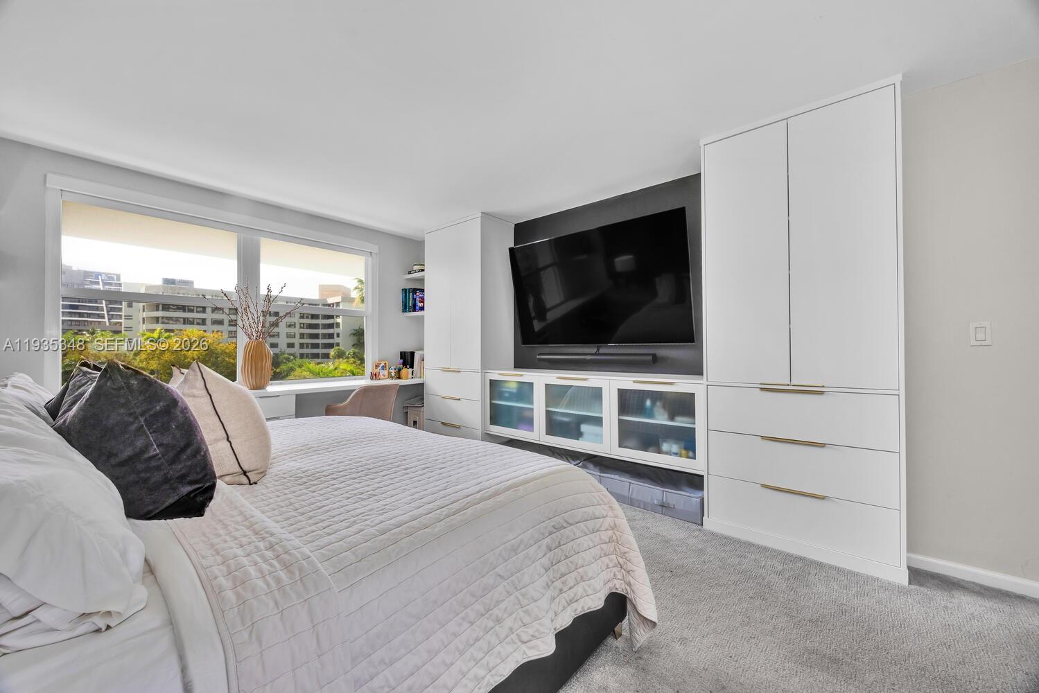 image Commodore Club West19