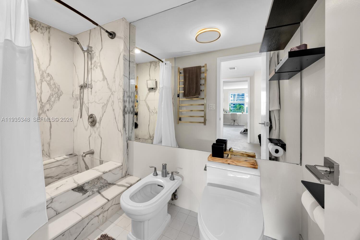 image Commodore Club West23