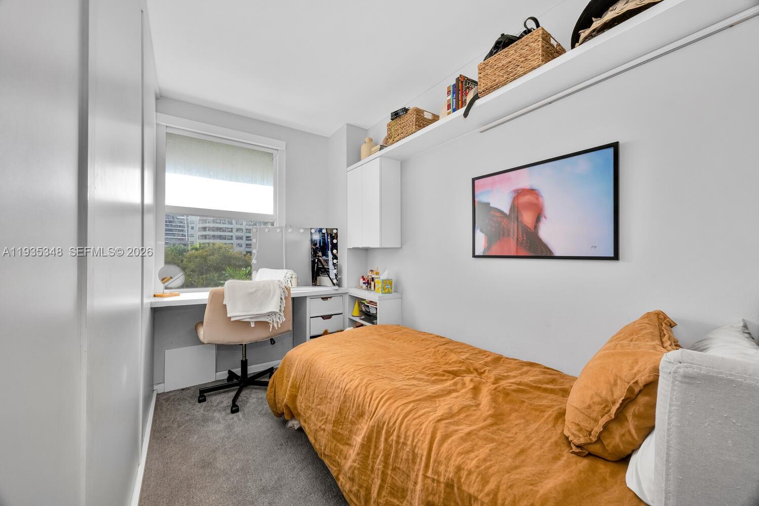 image Commodore Club West26