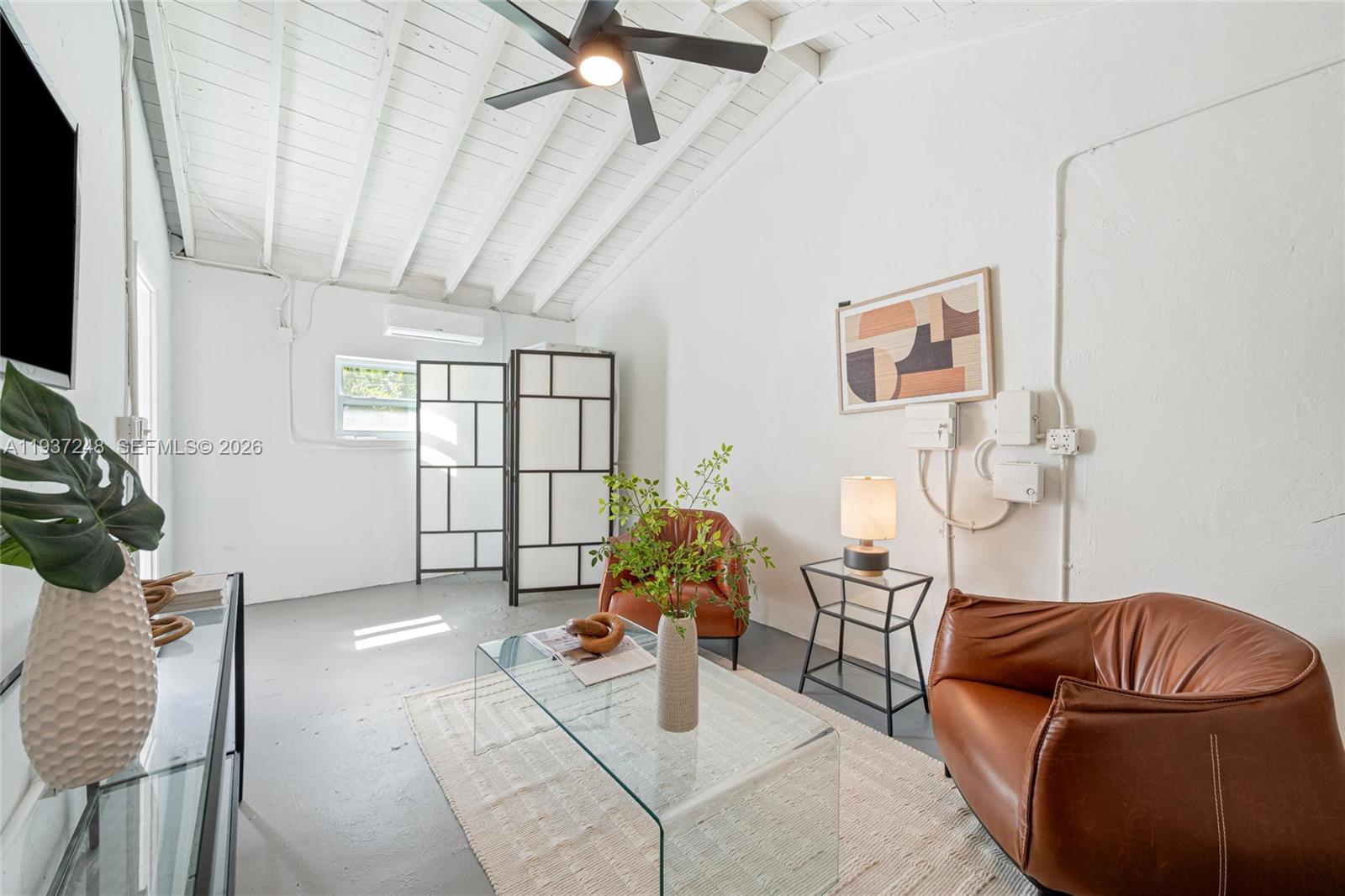 20 NW 93rd St Miami Shores, FL 33150