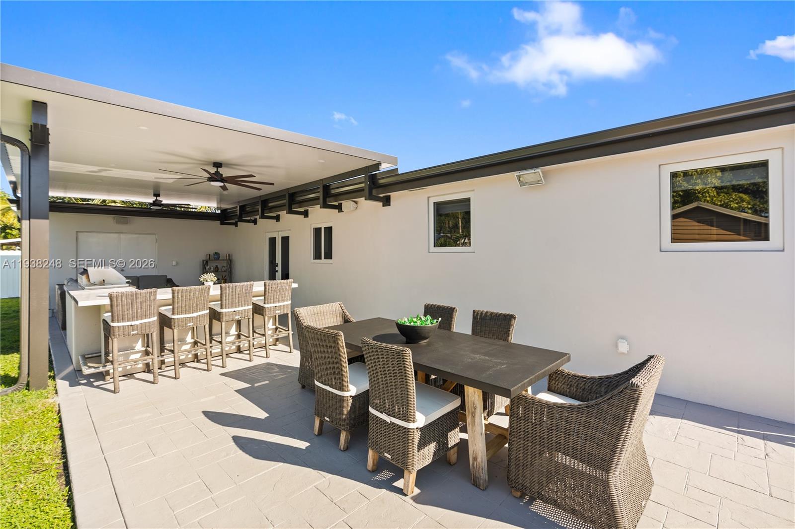 3330 SW 105th Ave Miami, FL 33165