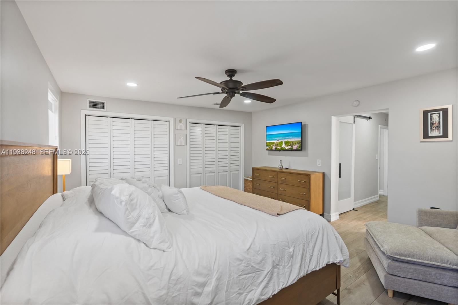 3330 SW 105th Ave Miami, FL 33165