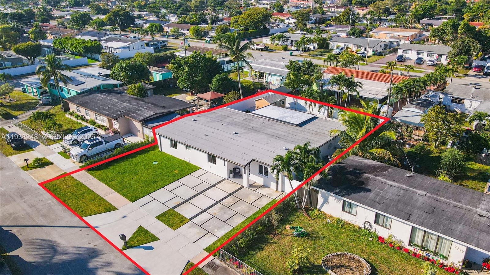 3330 SW 105th Ave Miami, FL 33165