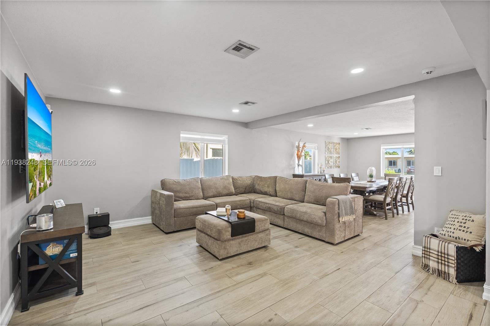 3330 SW 105th Ave Miami, FL 33165