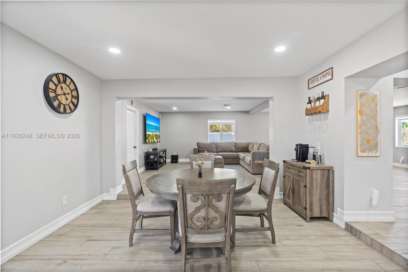 3330 SW 105th Ave Miami, FL 33165