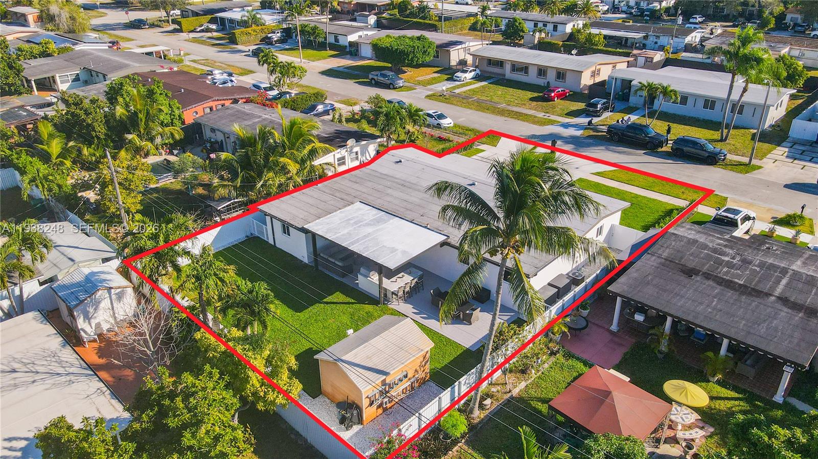 3330 SW 105th Ave Miami, FL 33165