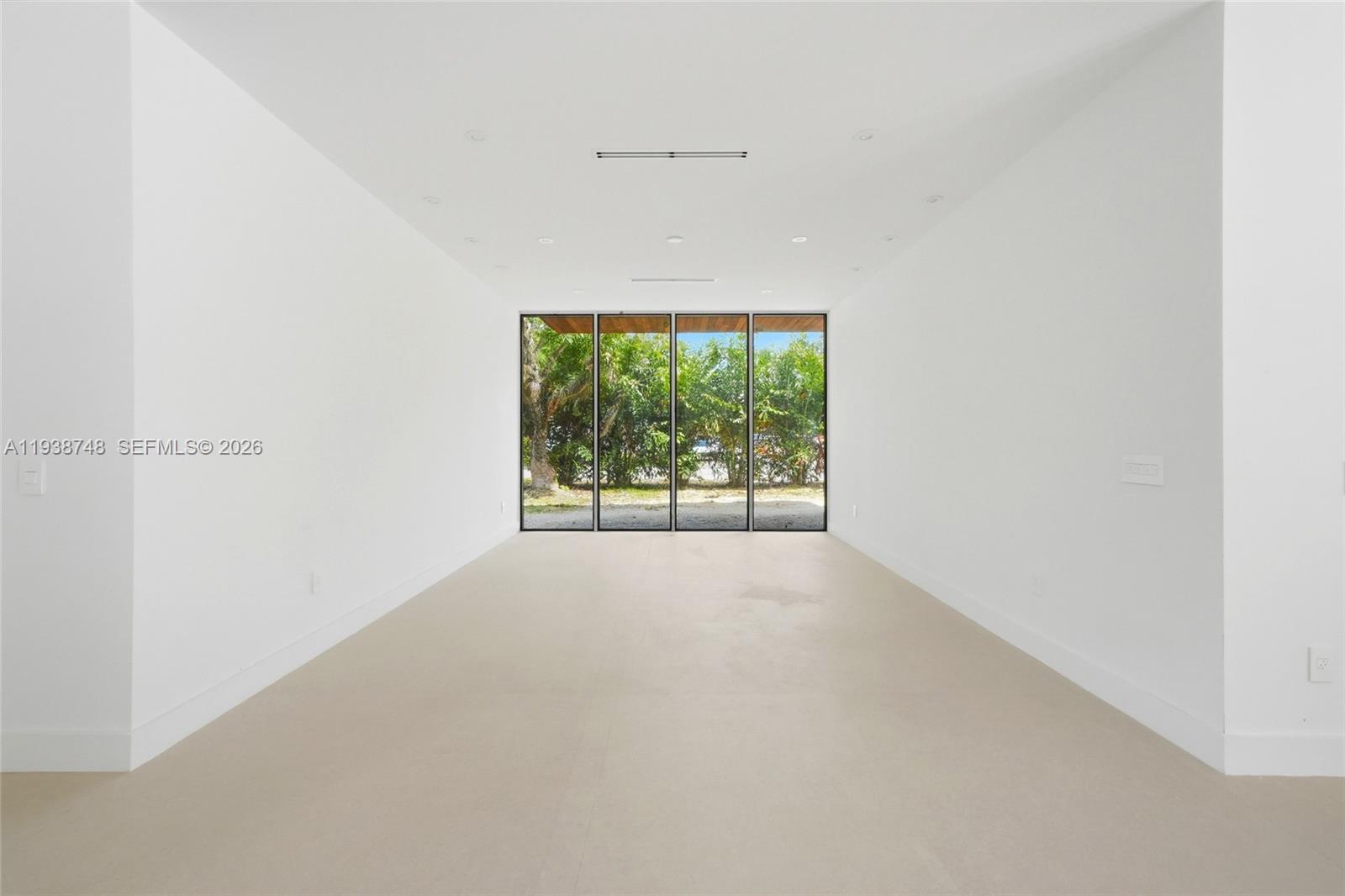 4150 Loquat Ave Miami, FL 33133