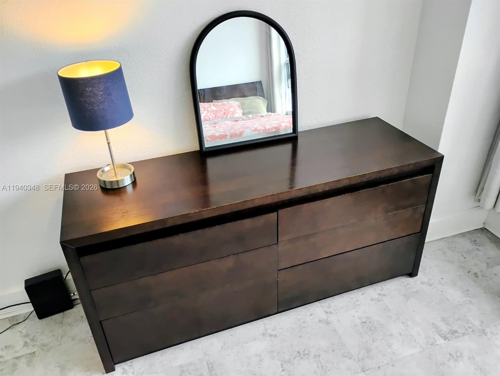 image Flamingo Point13