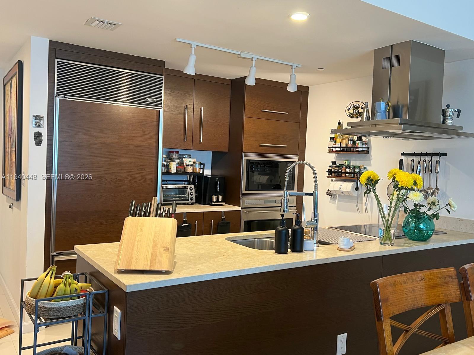 image Icon Brickell II15