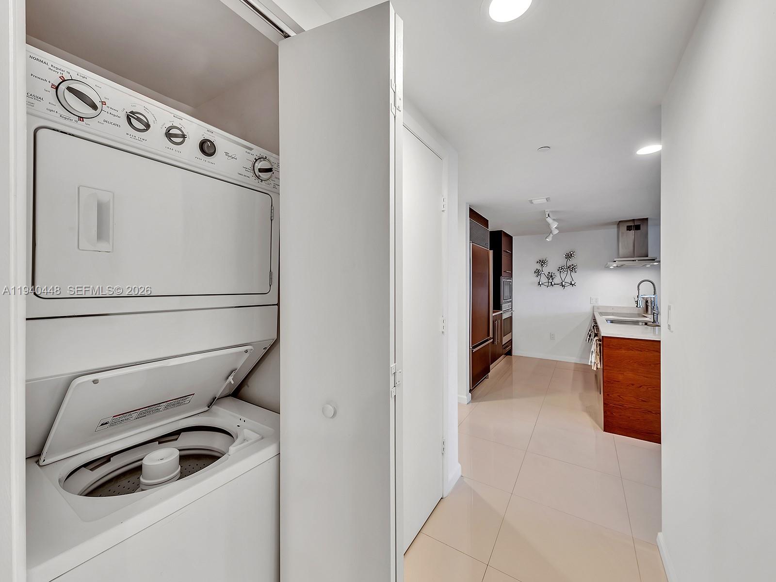 image Icon Brickell II25