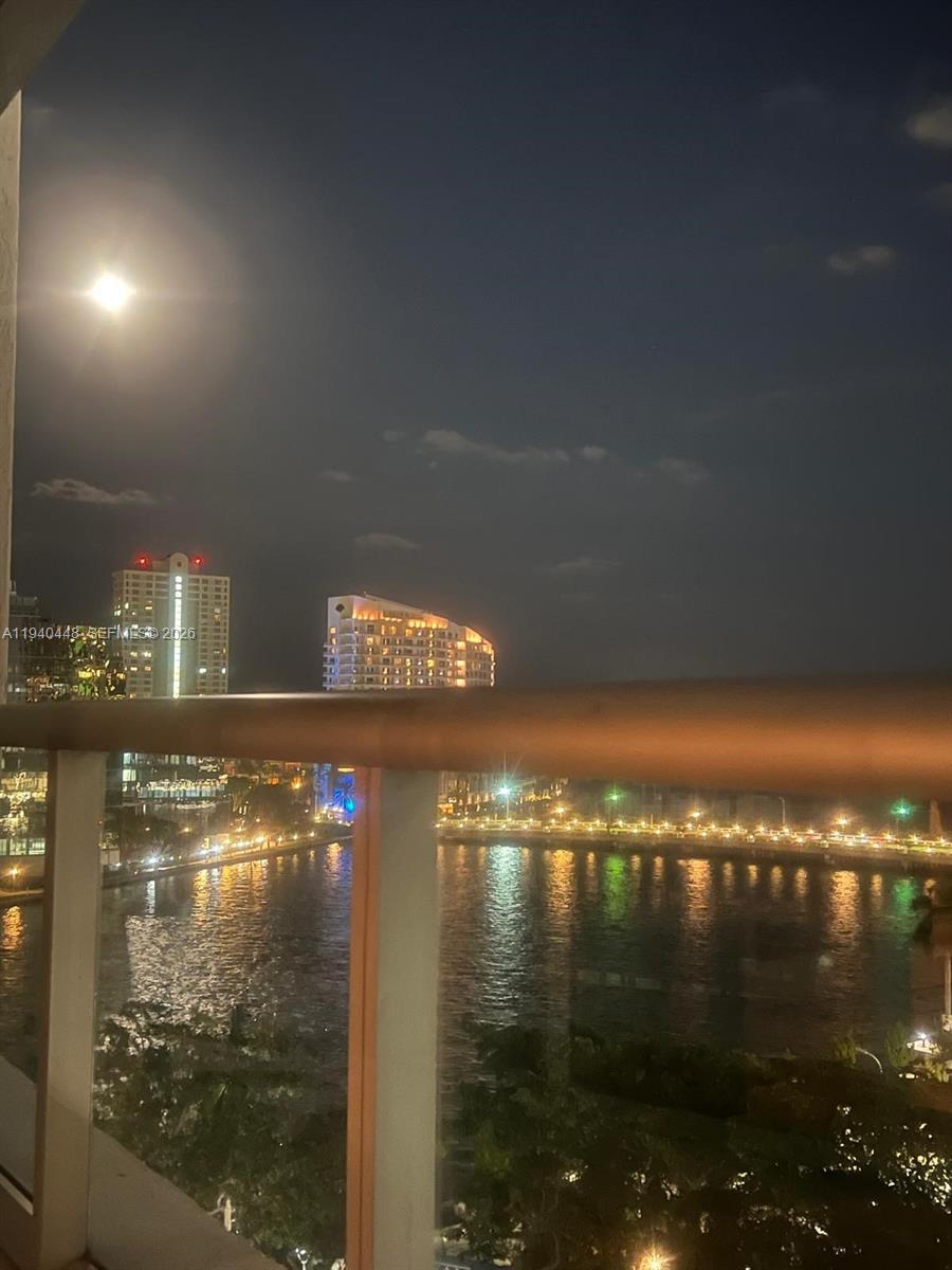 image Icon Brickell II31